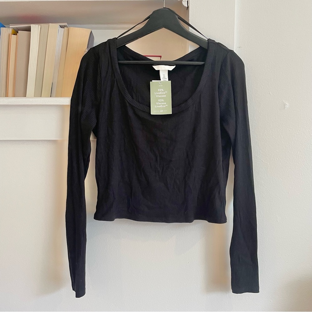 NWT H&M Sz L ribbed cropped long sleeve top crew neck line